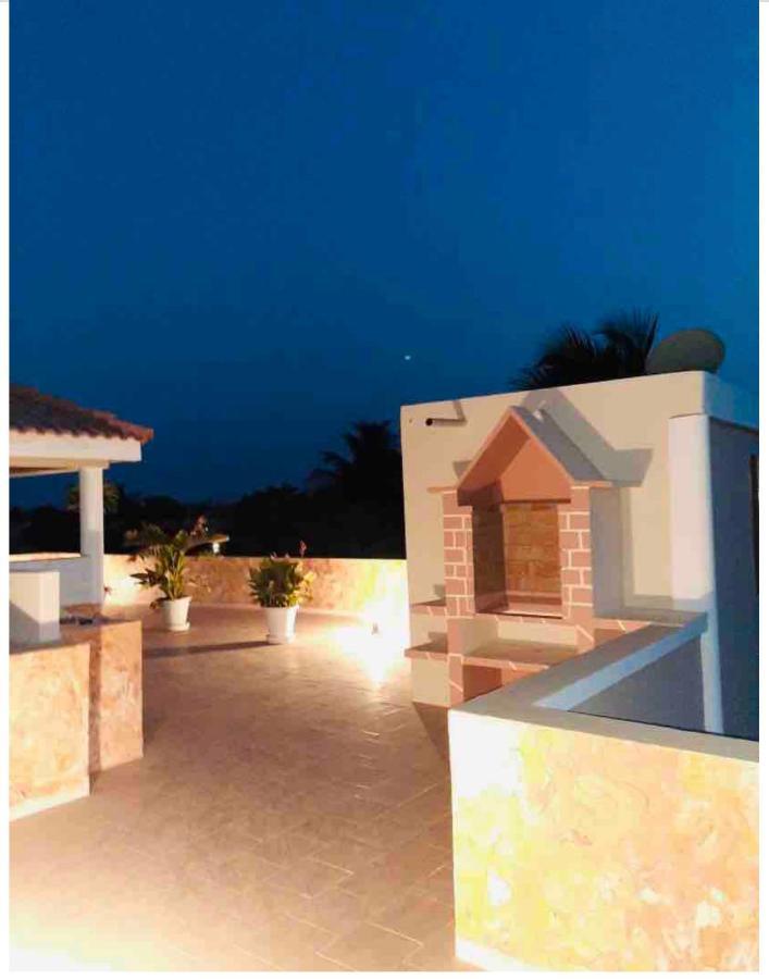 Villa Ngore Saly Buitenkant foto