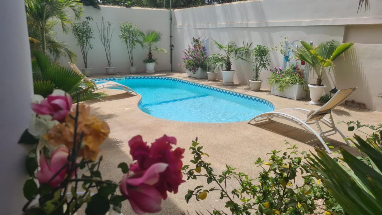 Villa Ngore Saly Buitenkant foto