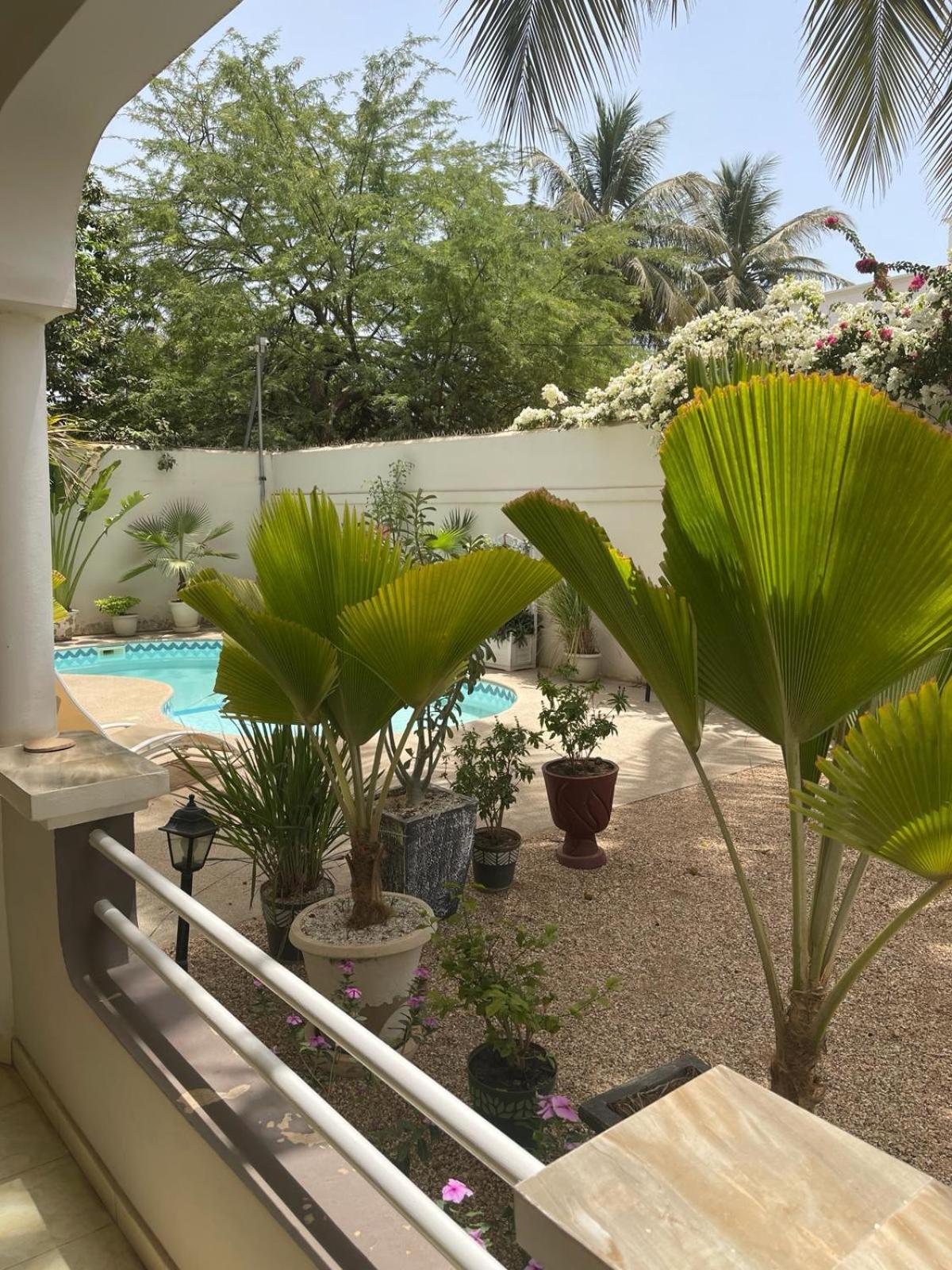 Villa Ngore Saly Buitenkant foto